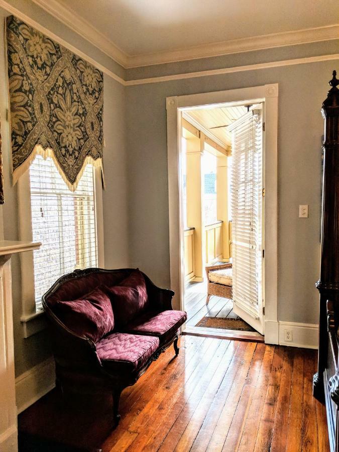 Jones Street - Chippewa Suite Apts Savannah Bagian luar foto